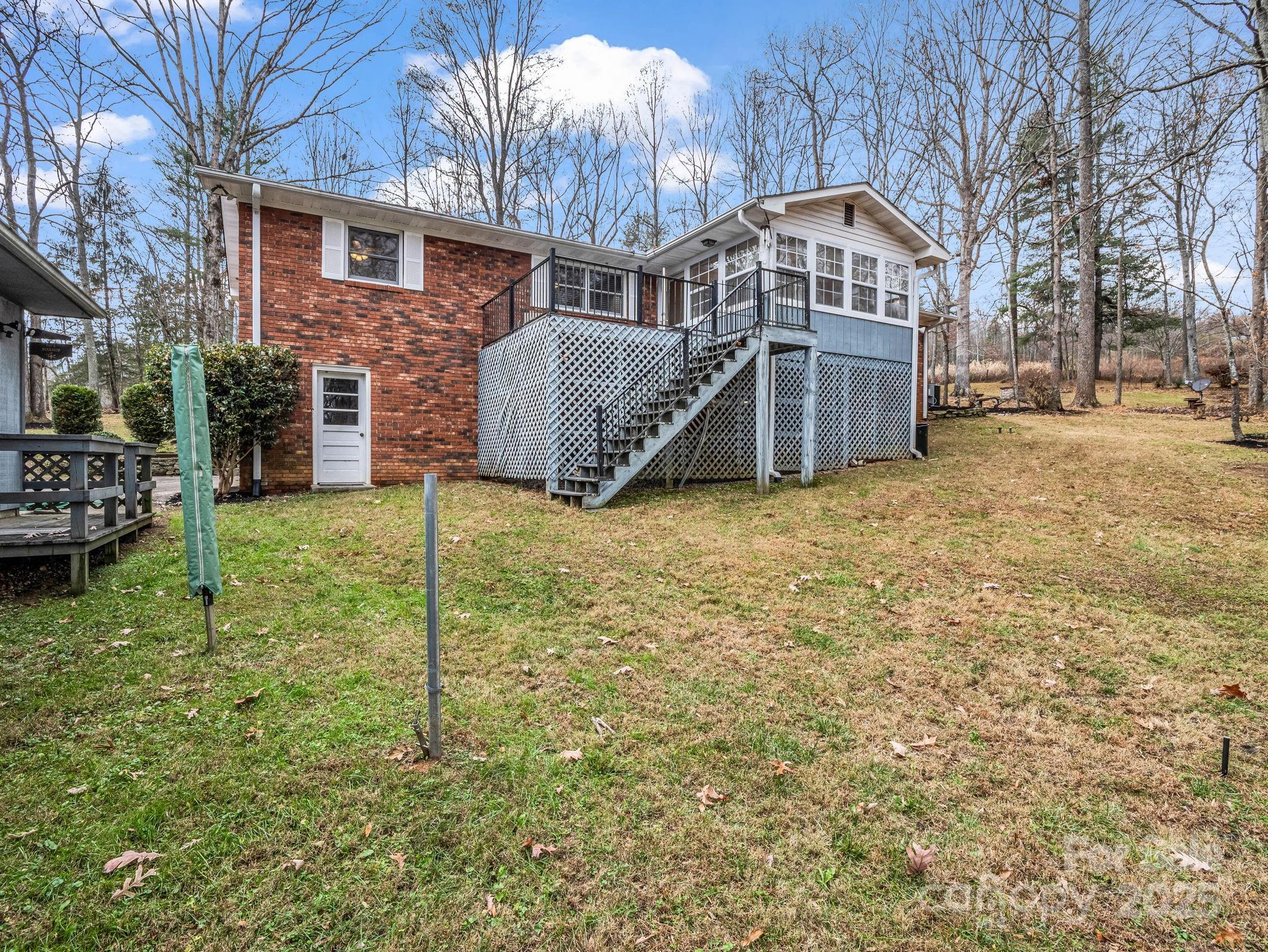 136 Old Tanglewood Trail Hendersonville NC 28739