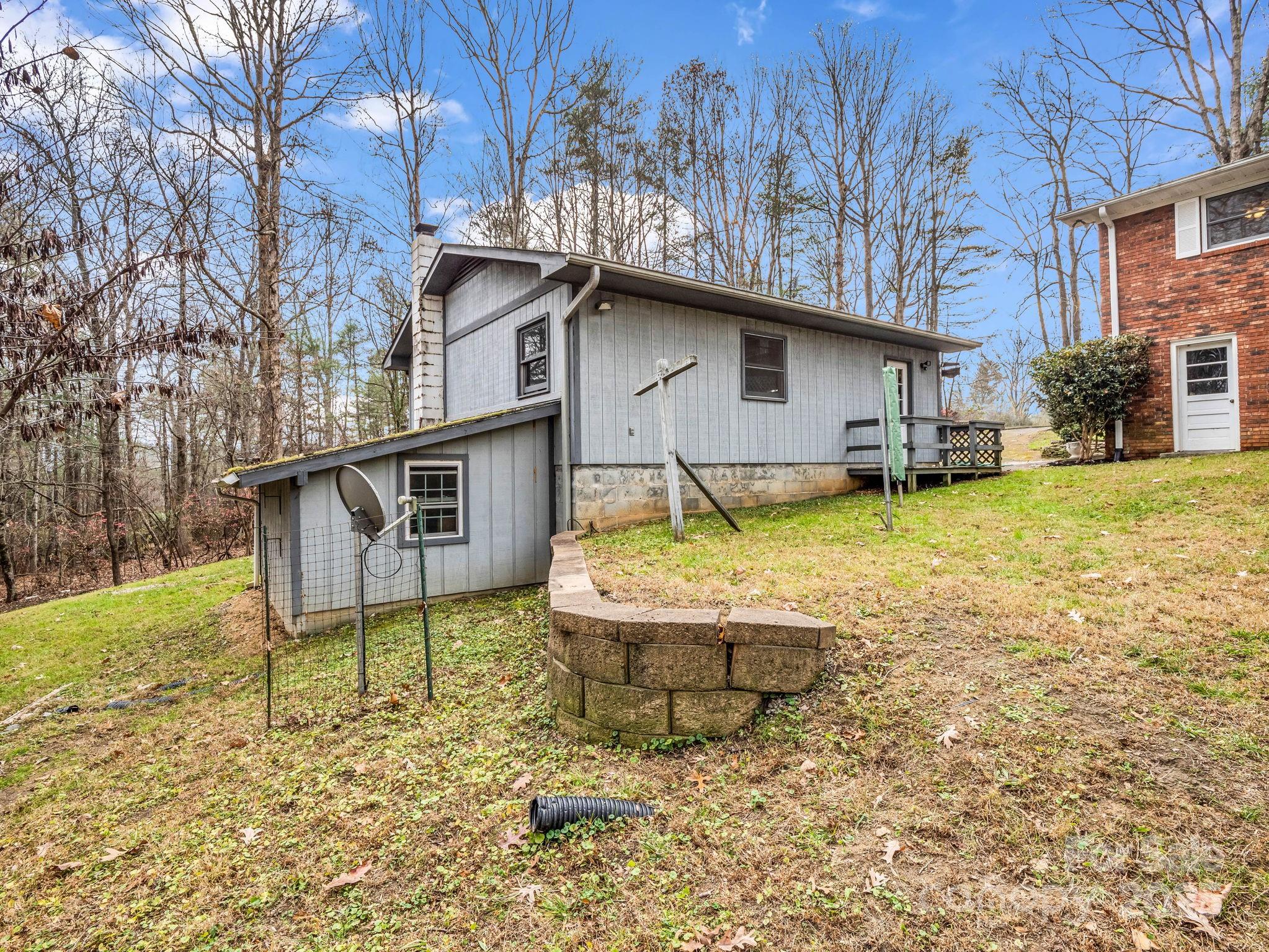 136 Old Tanglewood Trail Hendersonville NC 28739