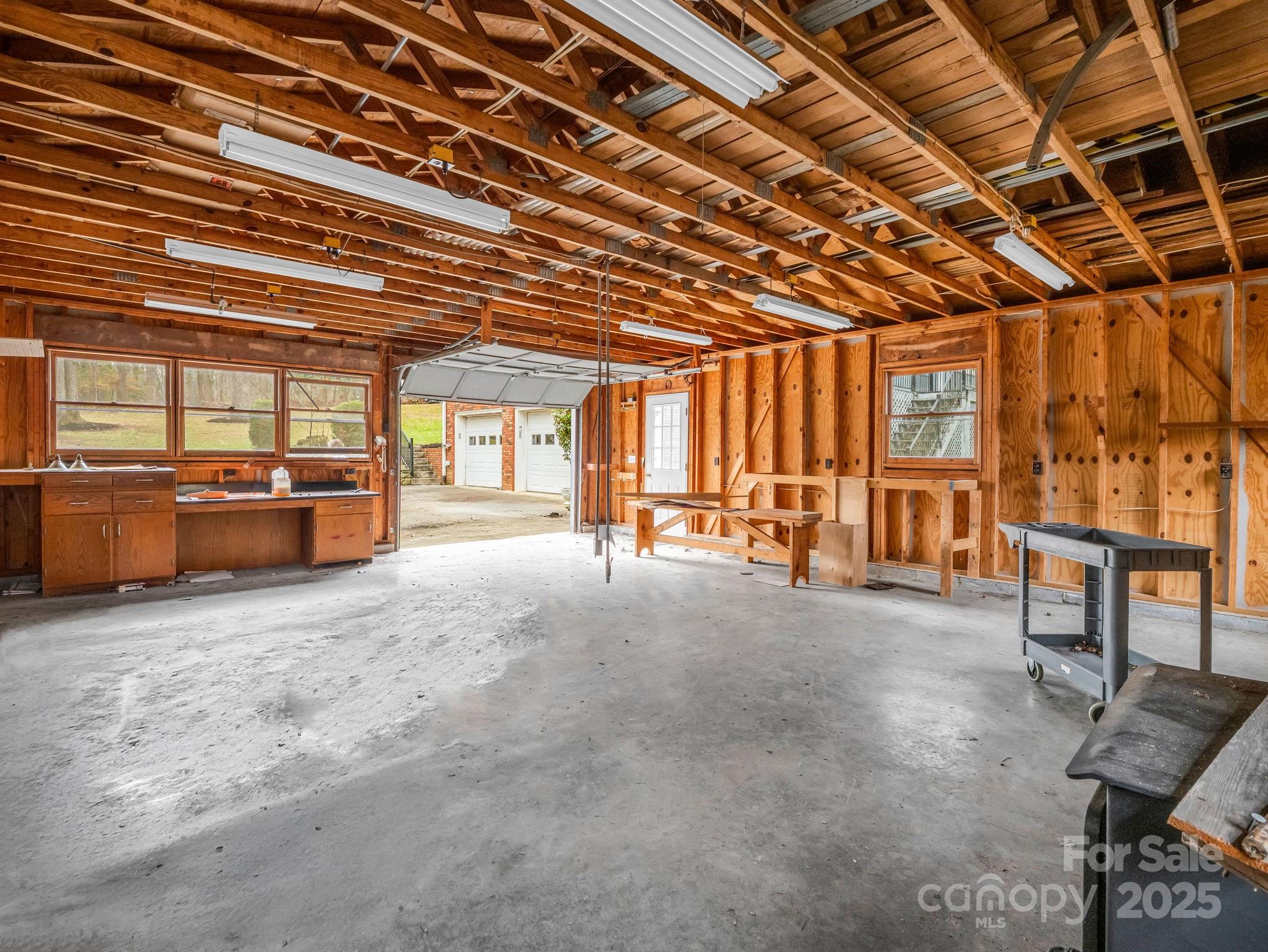 136 Old Tanglewood Trail Hendersonville NC 28739