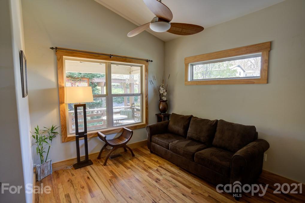 99 Salola Street Asheville NC 28806