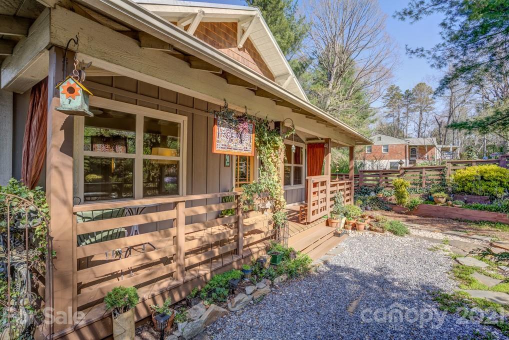 99 Salola Street Asheville NC 28806