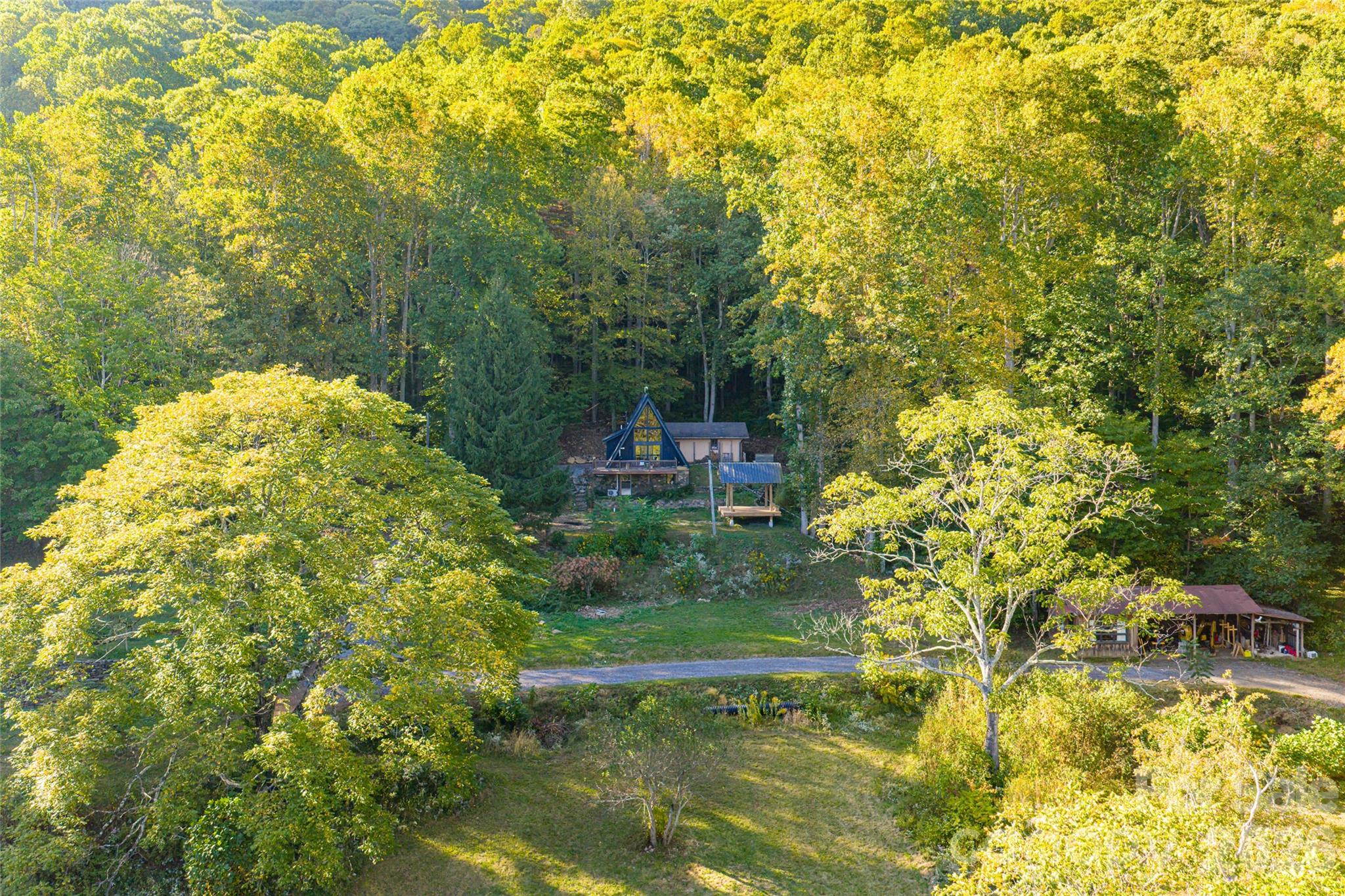 360 Banjo Branch Road Burnsville NC 28714