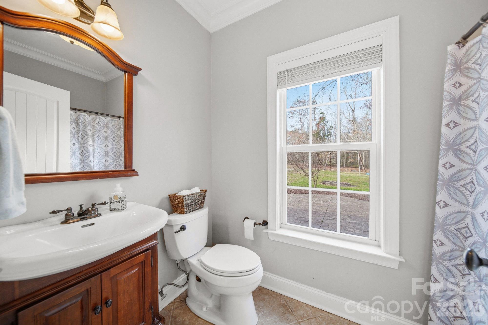 433 Laurel Crest Drive Kannapolis NC 28081
