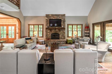 1037 Newberry Creek Road Old Fort NC 28762