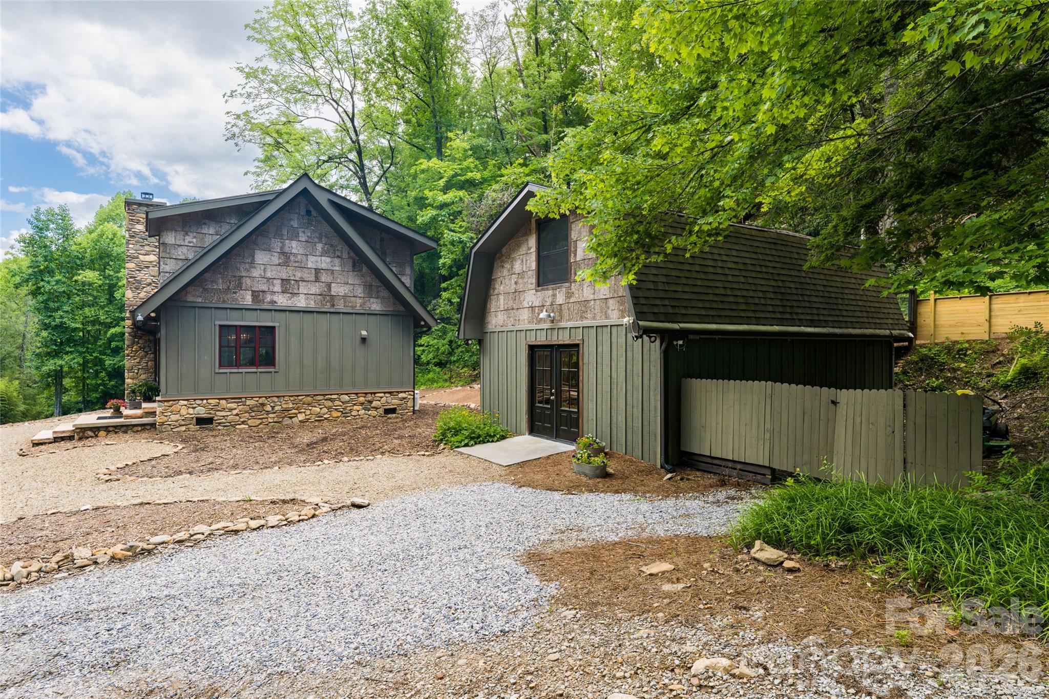 1037 Newberry Creek Road Old Fort NC 28762