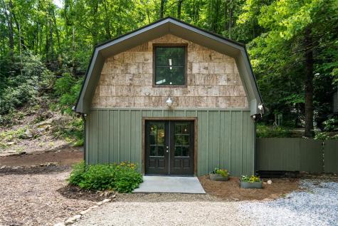 1037 Newberry Creek Road Old Fort NC 28762