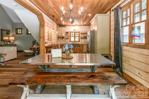 1037 Newberry Creek Road Old Fort NC 28762