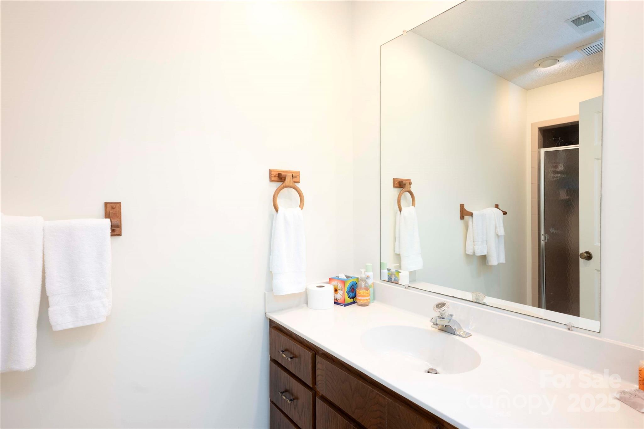 572 N East Shore Drive Lake Toxaway NC 28747