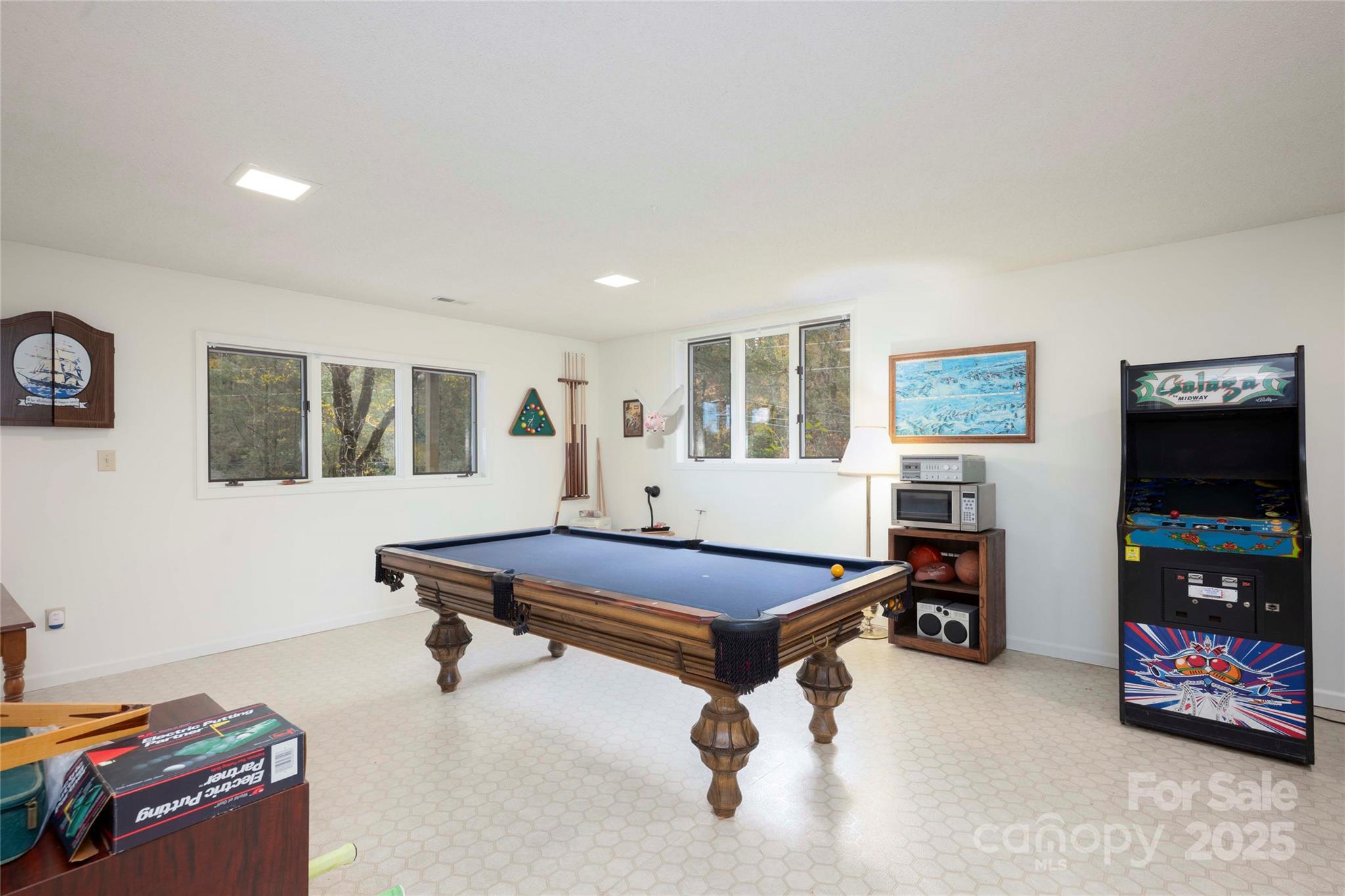 572 N East Shore Drive Lake Toxaway NC 28747