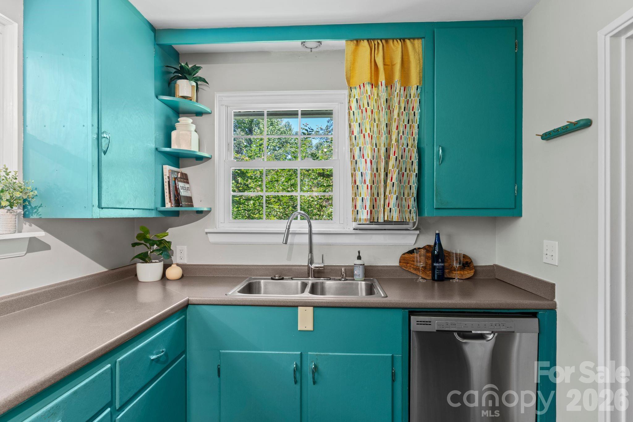 107 Appledore Avenue Hendersonville NC 28739