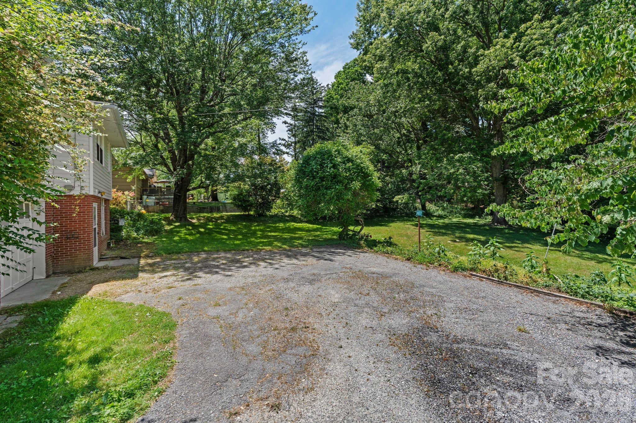 107 Appledore Avenue Hendersonville NC 28739