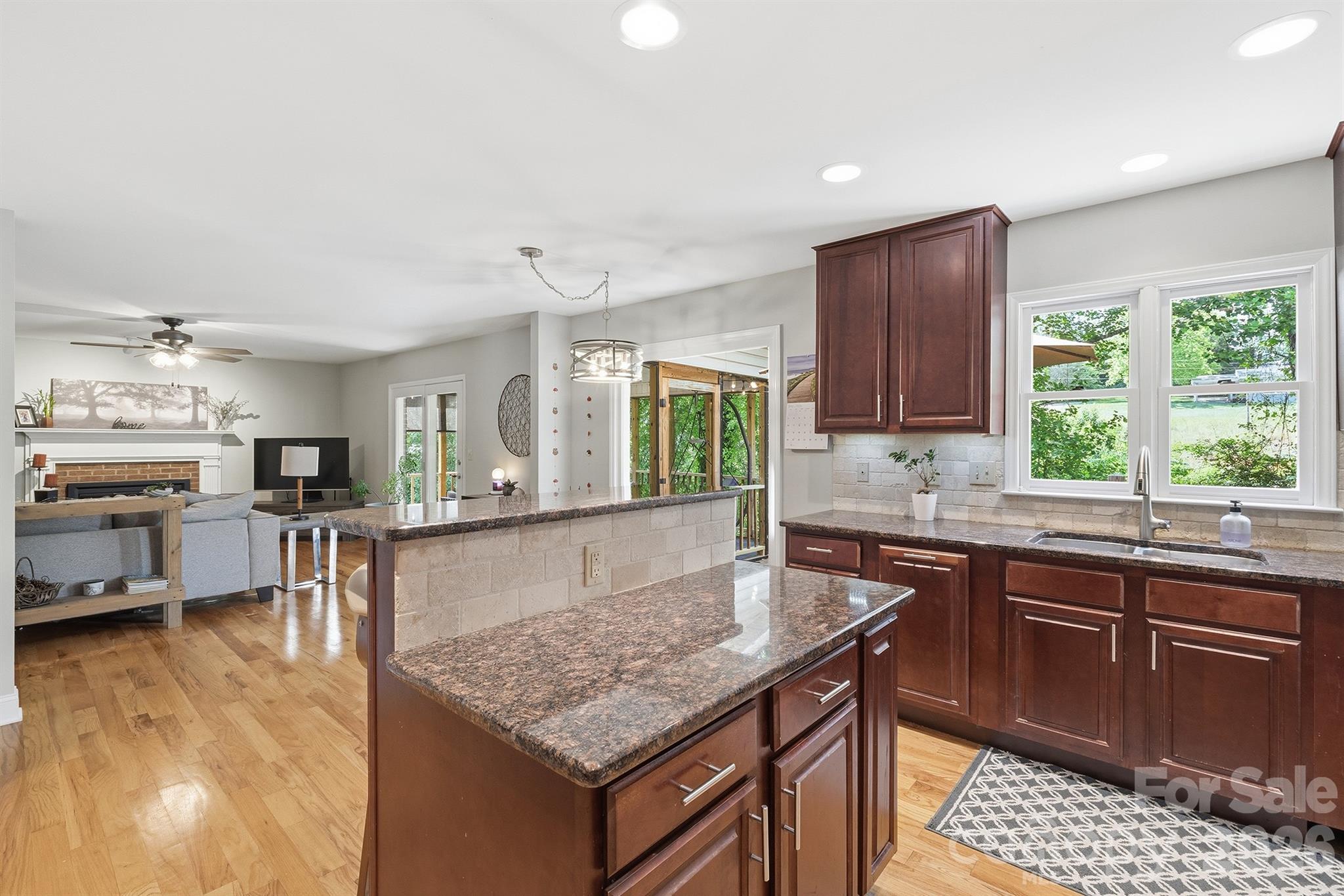 134 31st Avenue Court NE Hickory NC 28601