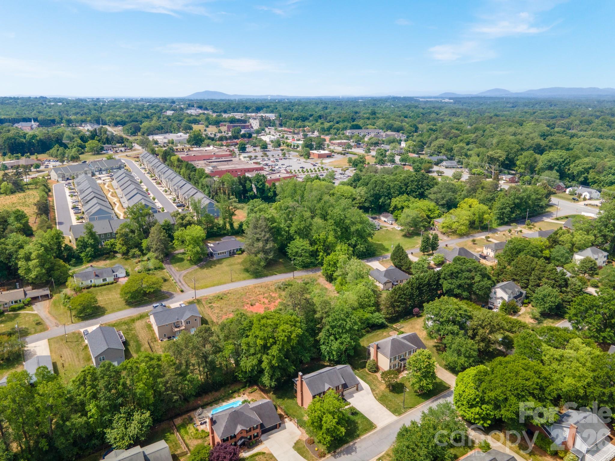 134 31st Avenue Court NE Hickory NC 28601