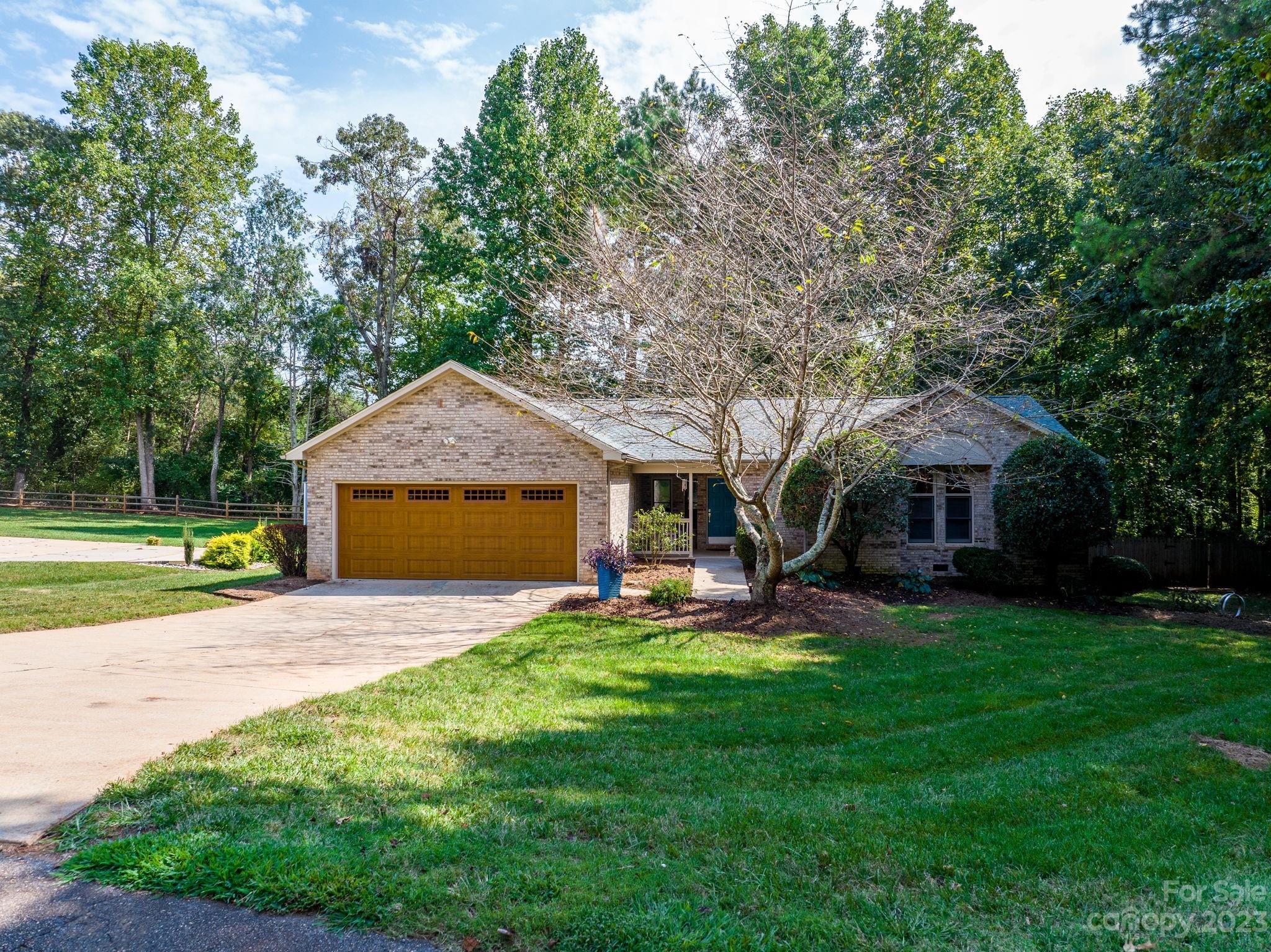 3811 Mattingly Drive Hickory NC 28602