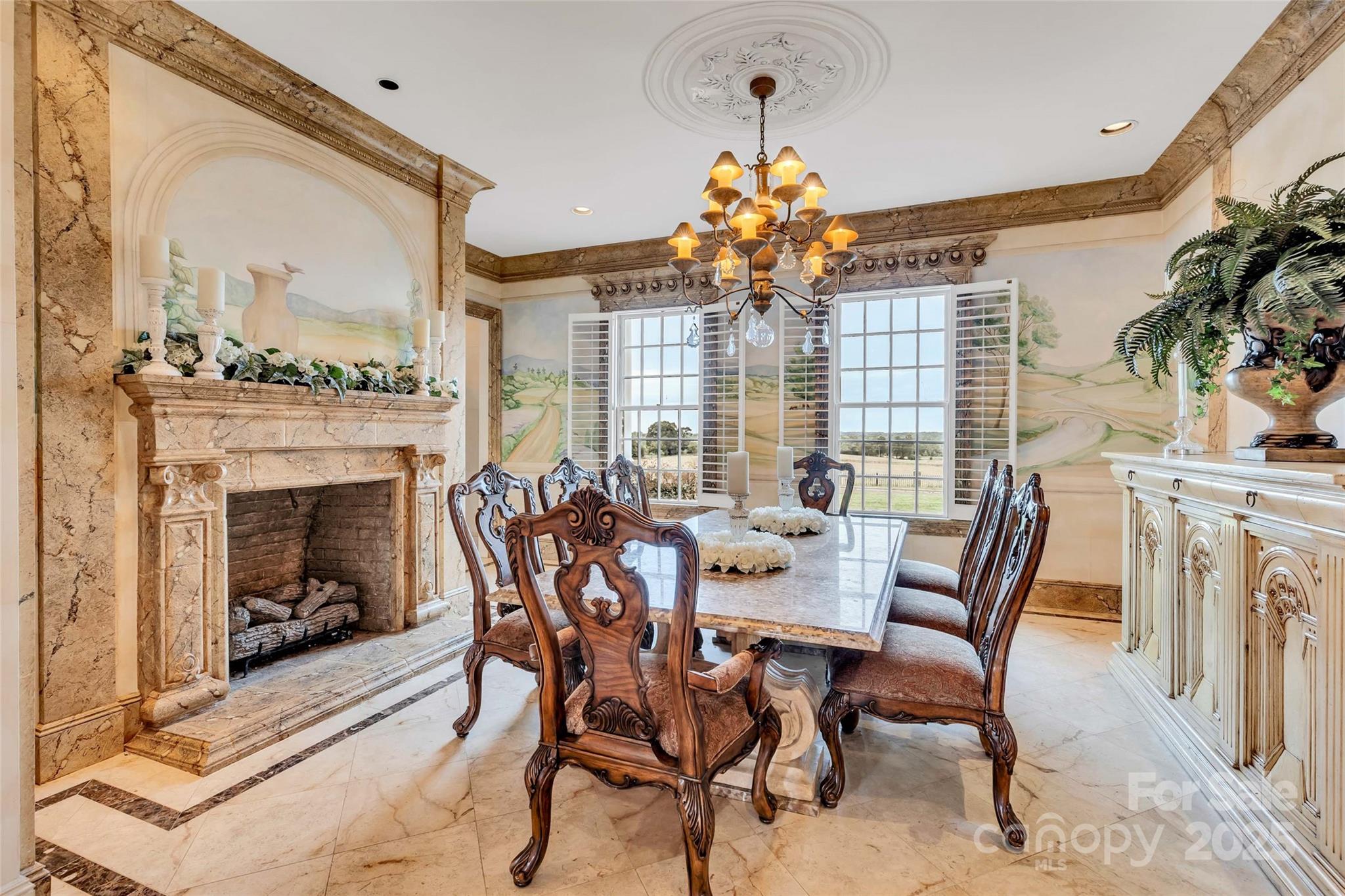 1100 Glen Oaks Drive Hamptonville NC 27020