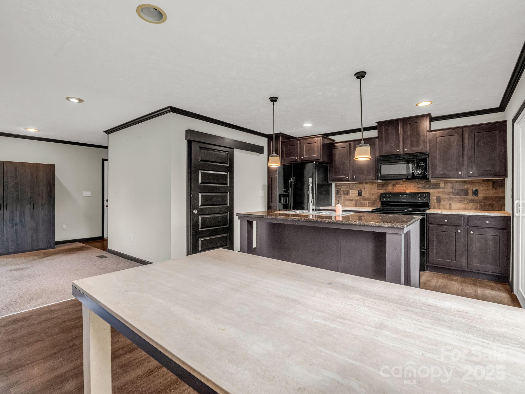 4 N Frederick Lane Hendersonville NC 28792