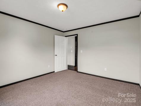 4 N Frederick Lane Hendersonville NC 28792