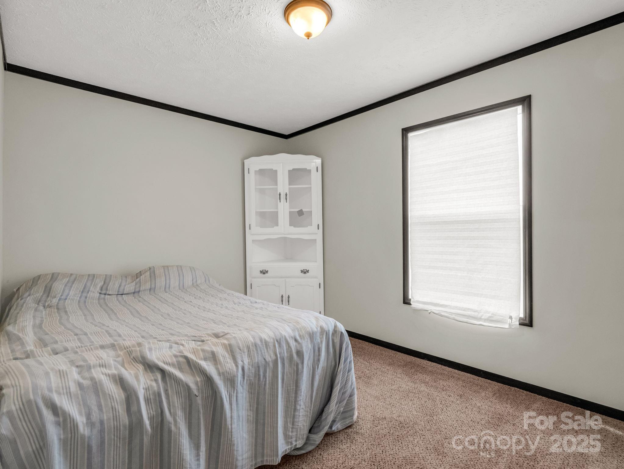4 N Frederick Lane Hendersonville NC 28792