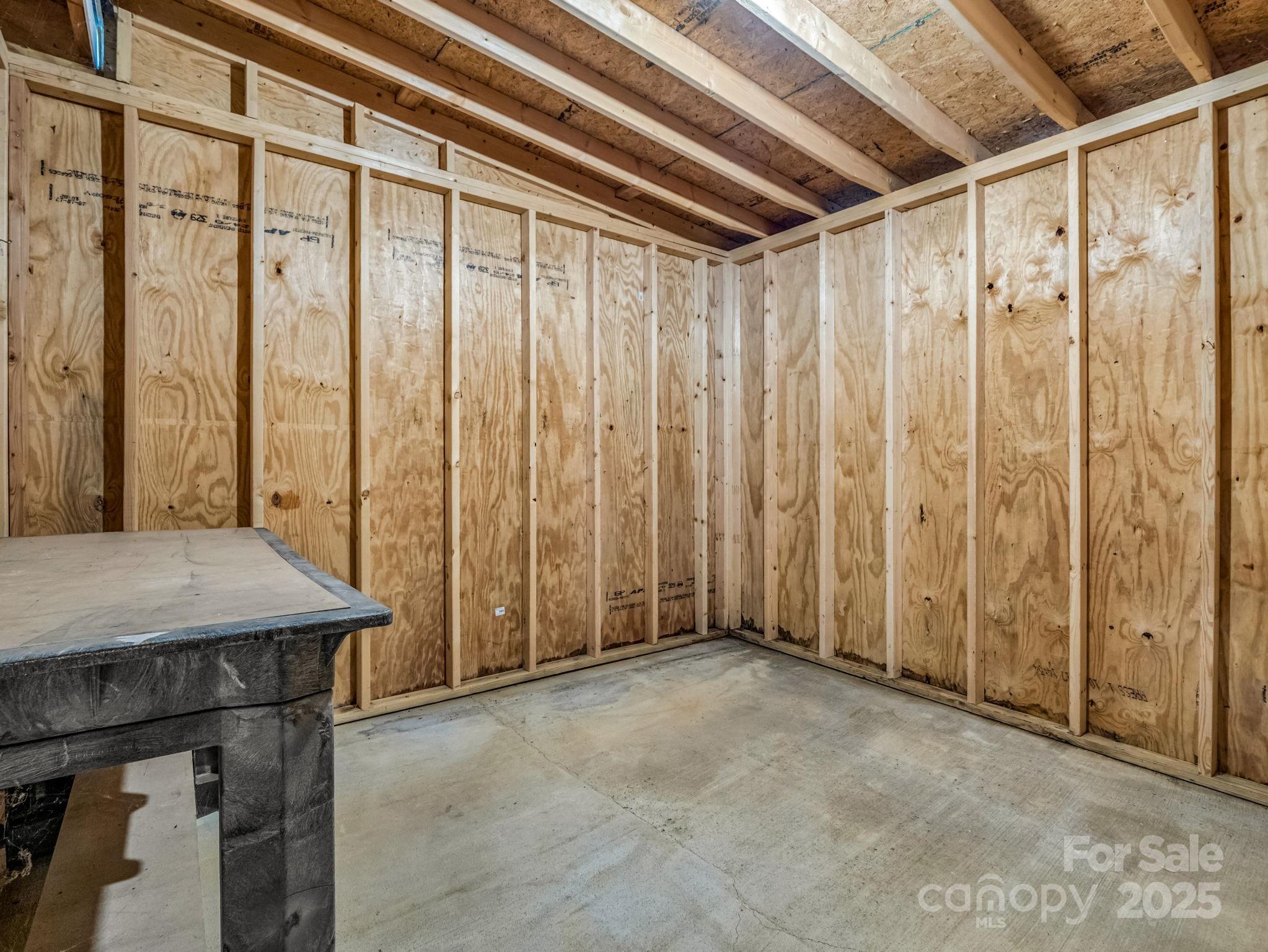 4 N Frederick Lane Hendersonville NC 28792