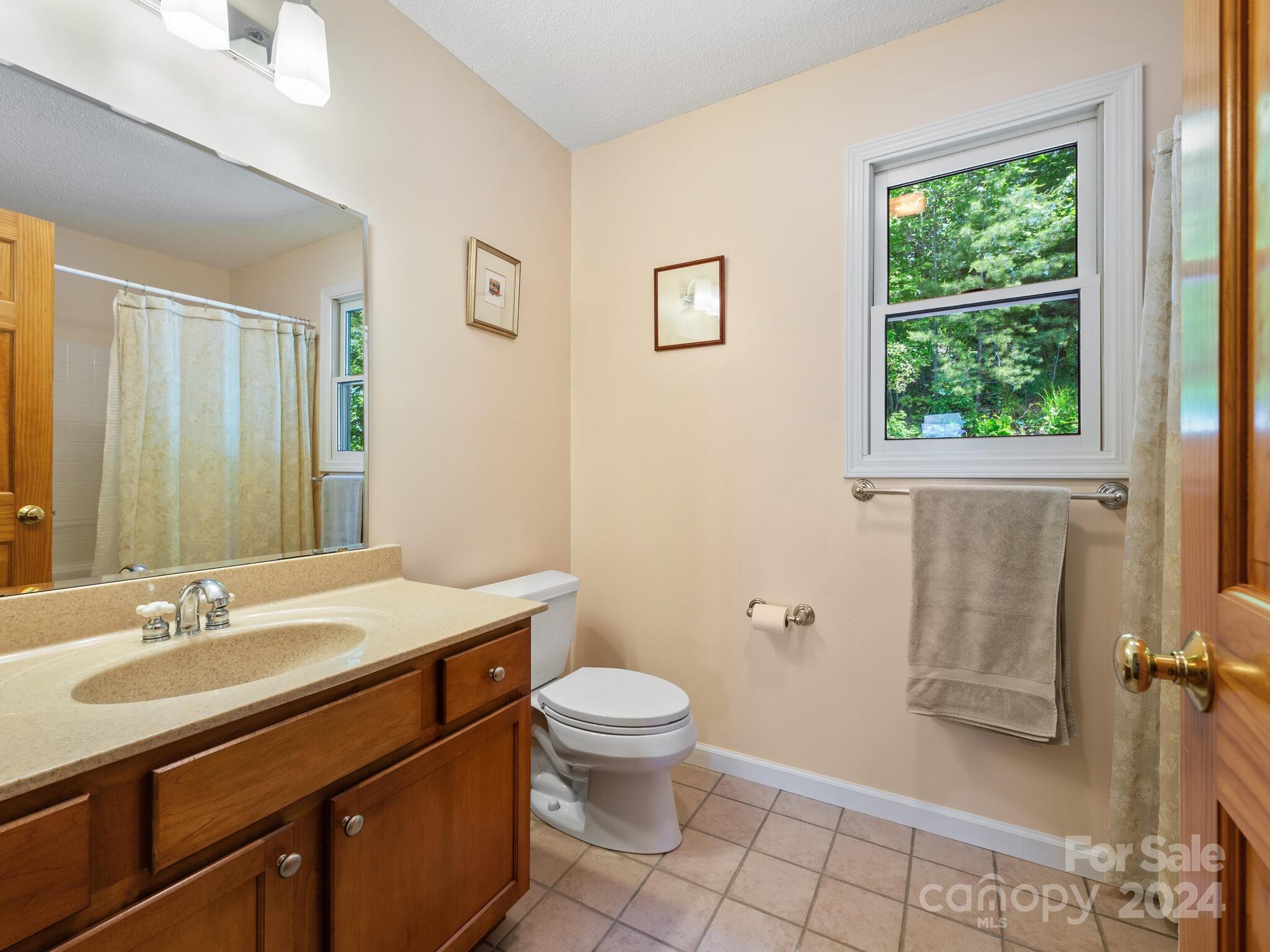 74 Hyder Lane Weaverville NC 28787