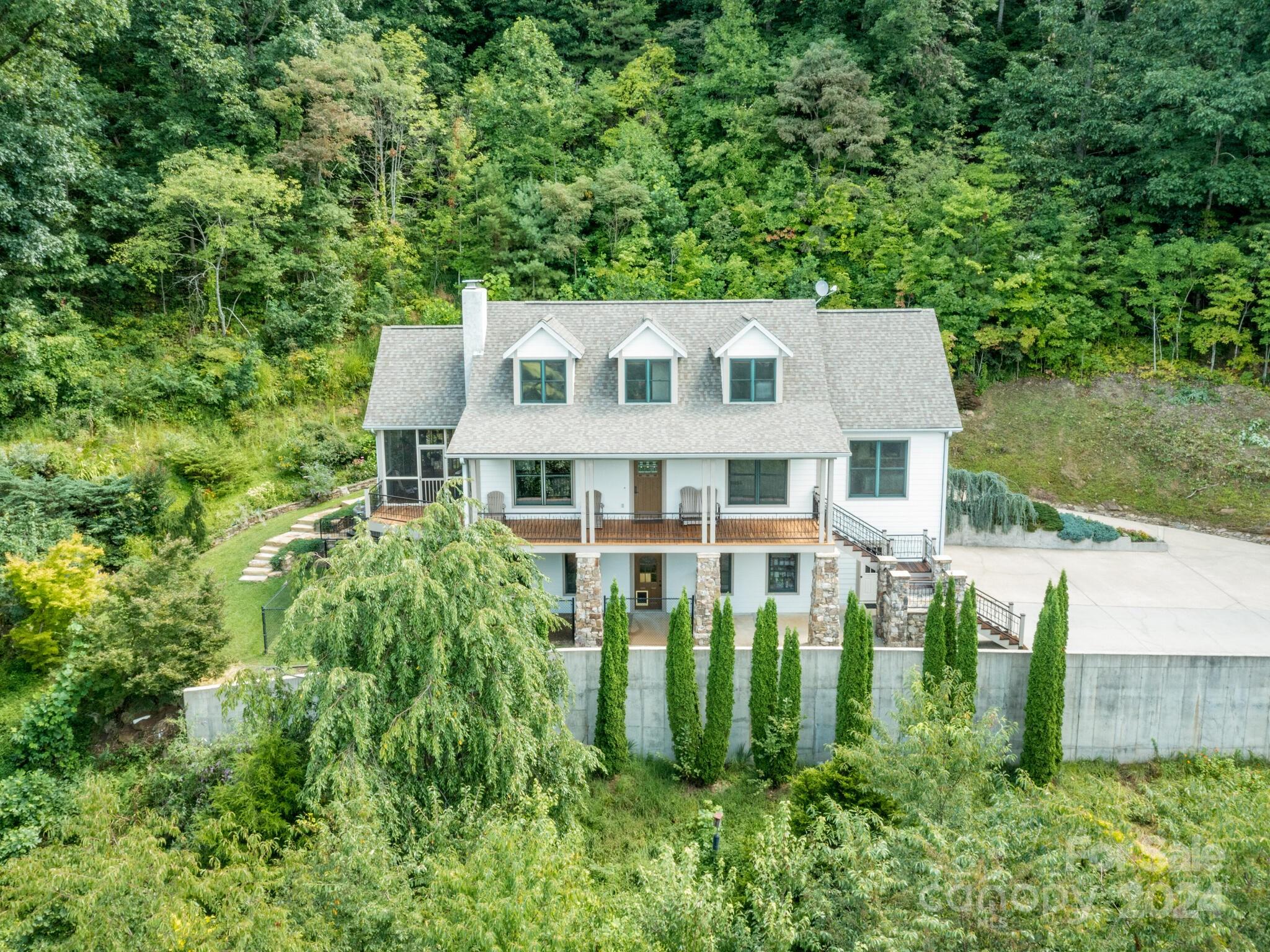 74 Hyder Lane Weaverville NC 28787
