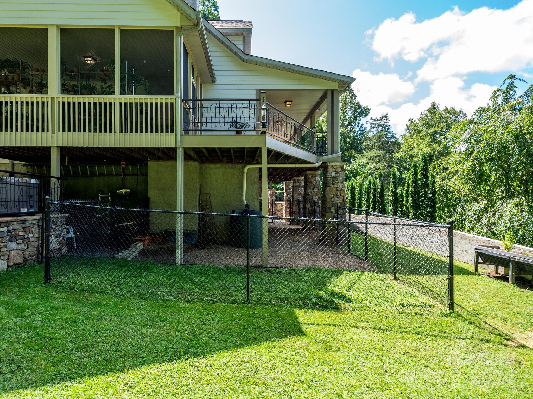 74 Hyder Lane Weaverville NC 28787