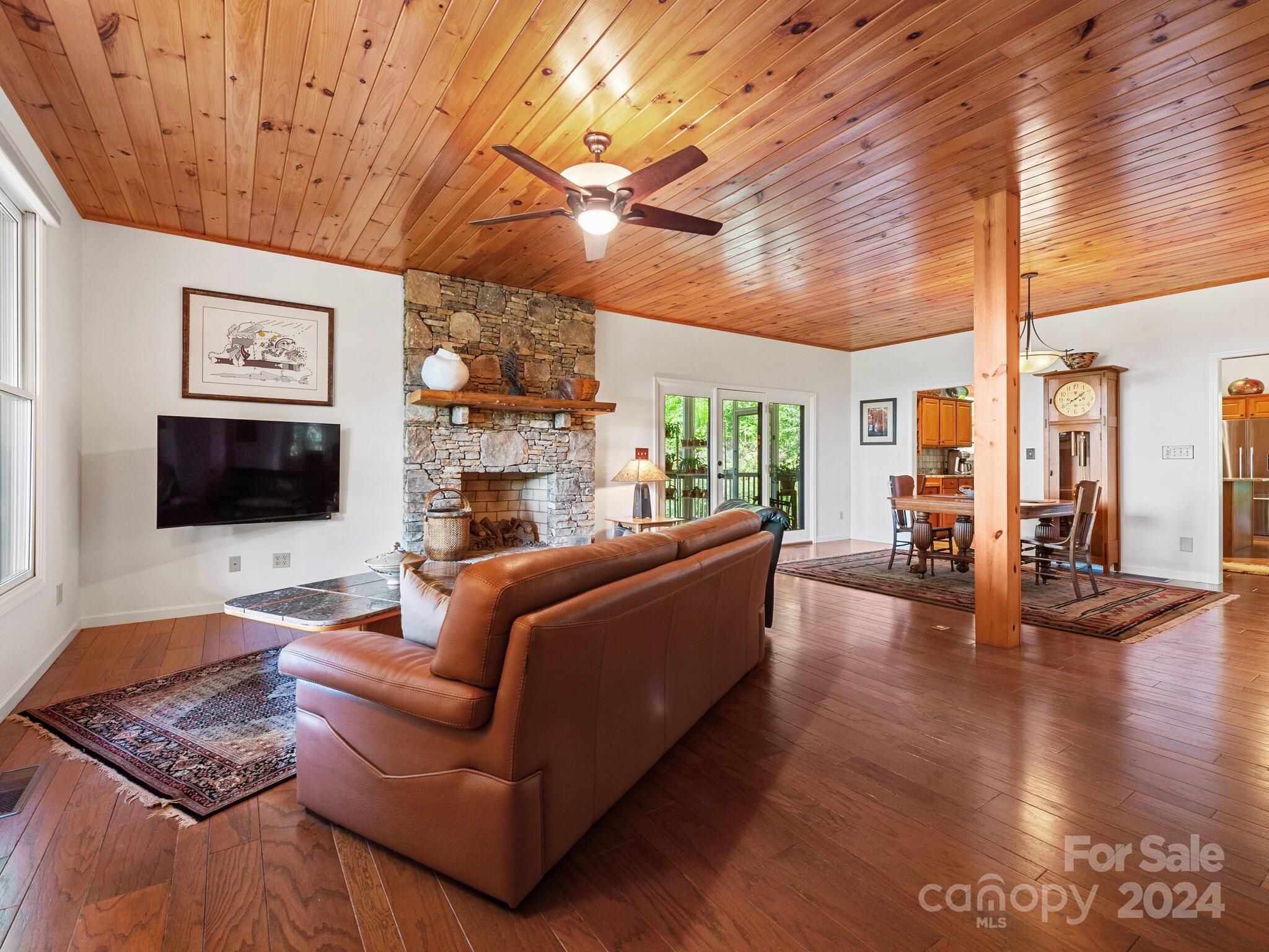 74 Hyder Lane Weaverville NC 28787