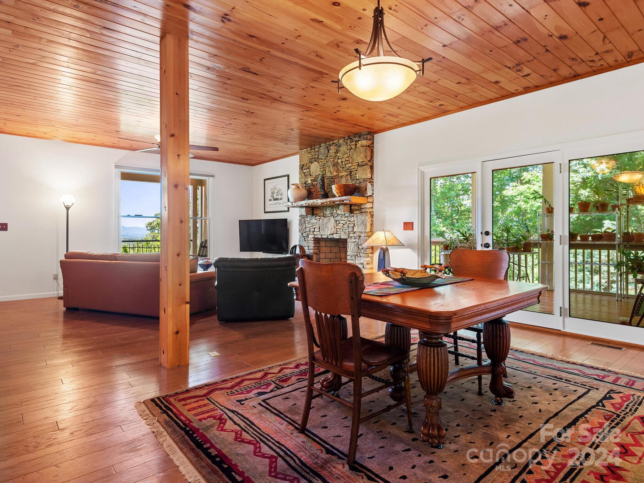 74 Hyder Lane Weaverville NC 28787