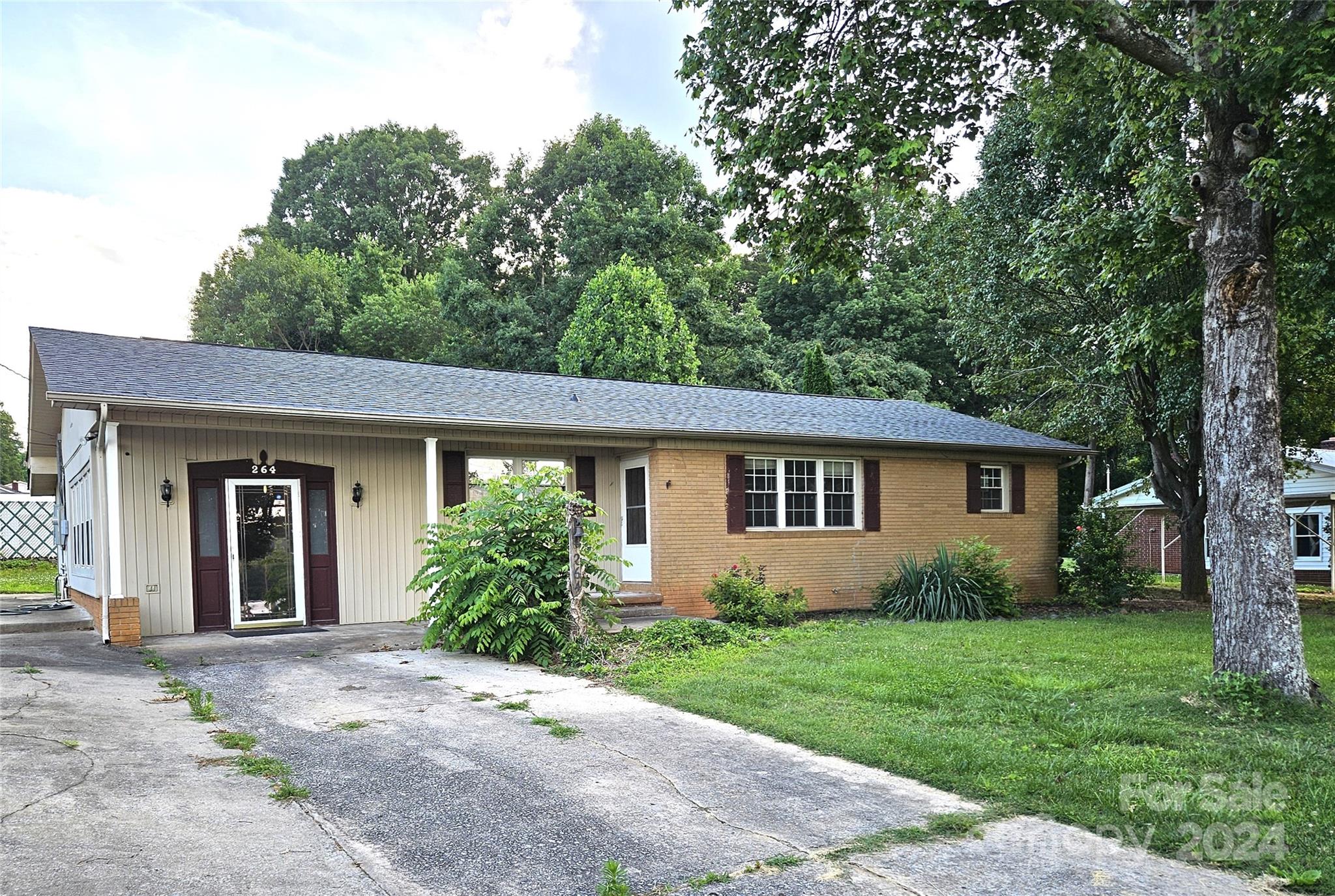 264 Allendale Drive Forest City NC 28043