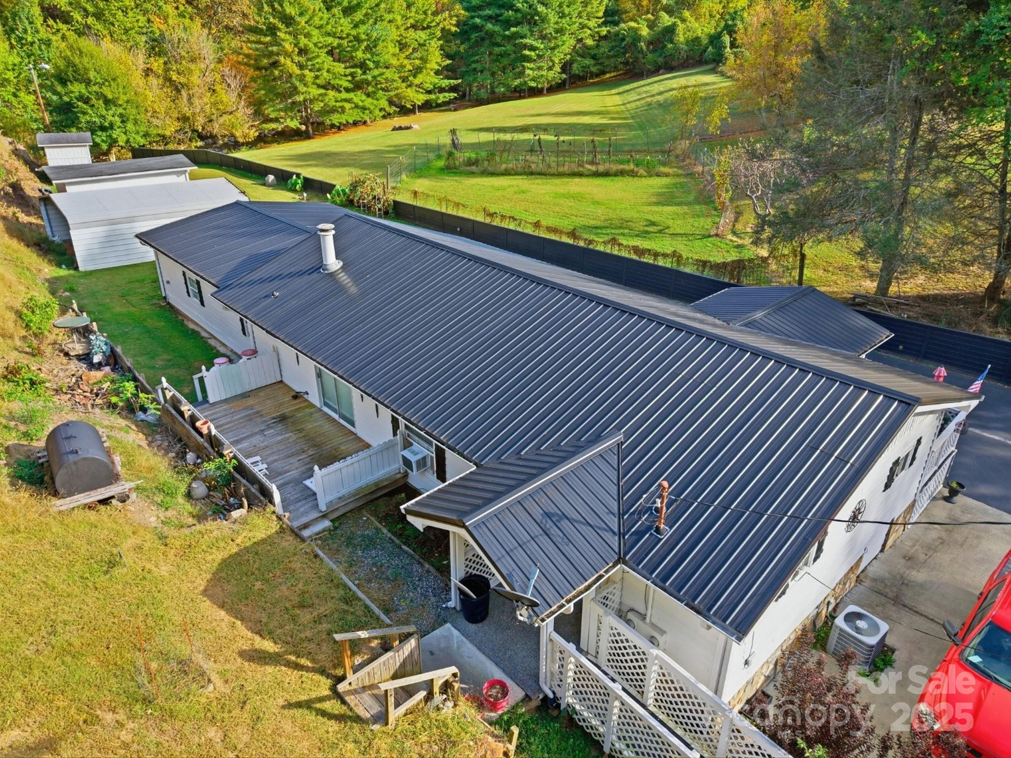 63 Raleigh Lane Hot Springs NC 28743
