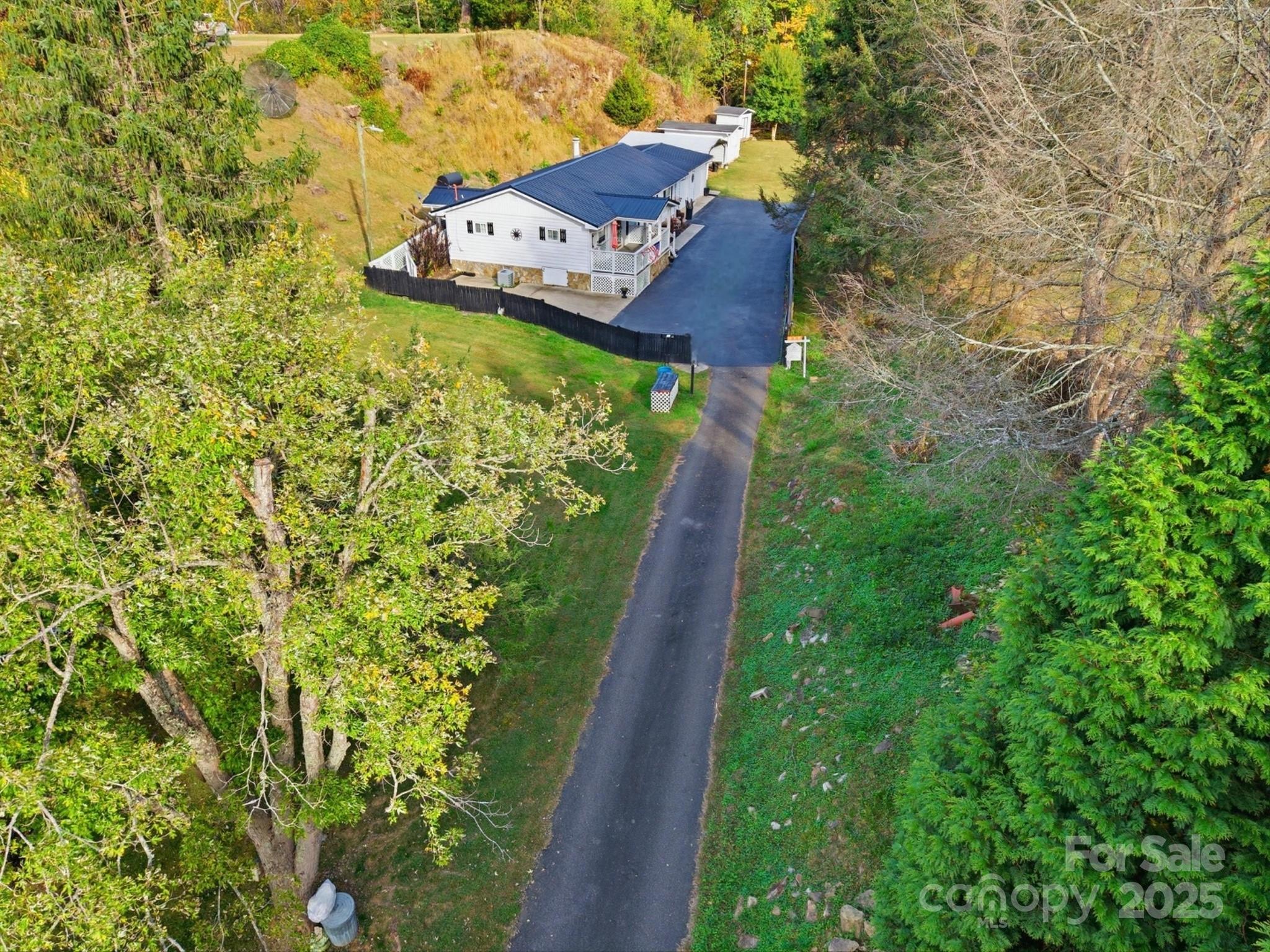 63 Raleigh Lane Hot Springs NC 28743