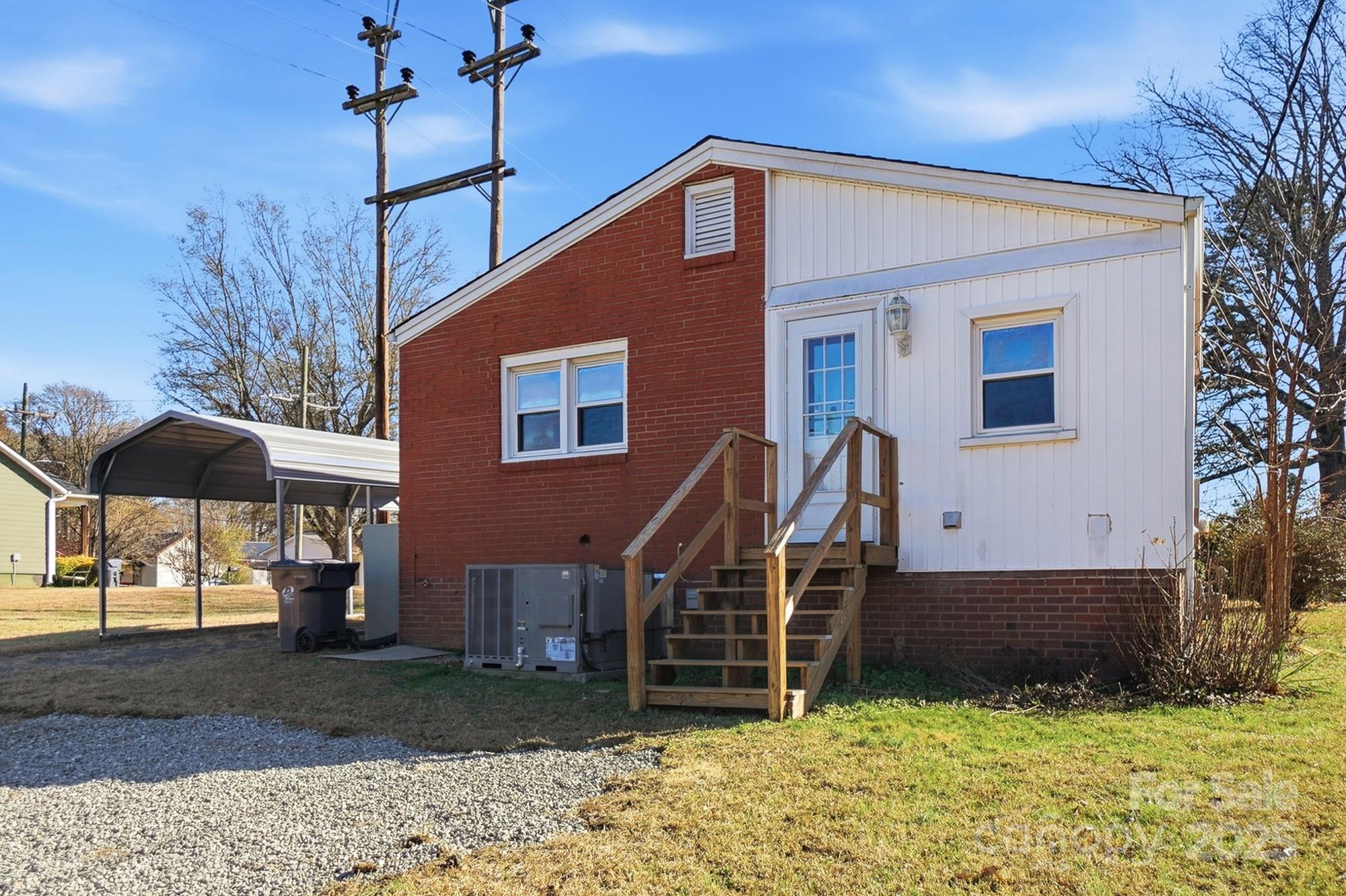 412 Ridge Street Stanley NC 28164