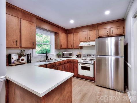 1540 Cooper Avenue Kannapolis NC 28081