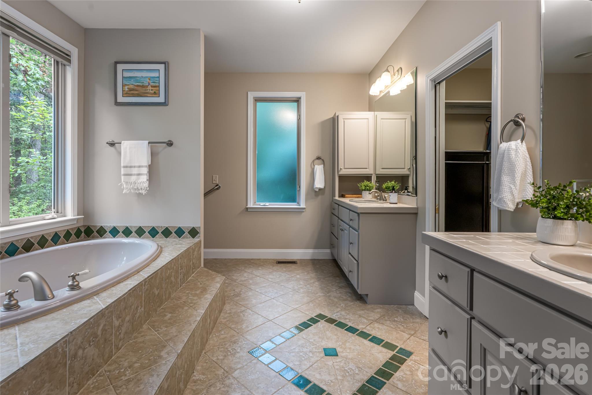 116 Hawk Ridge Asheville NC 28804