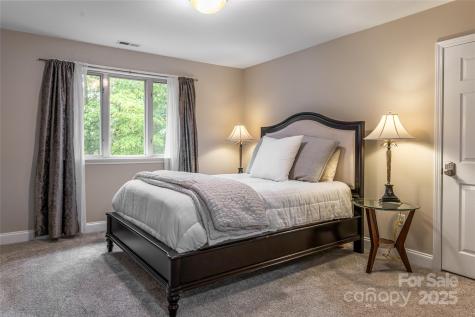 116 Hawk Ridge Asheville NC 28804