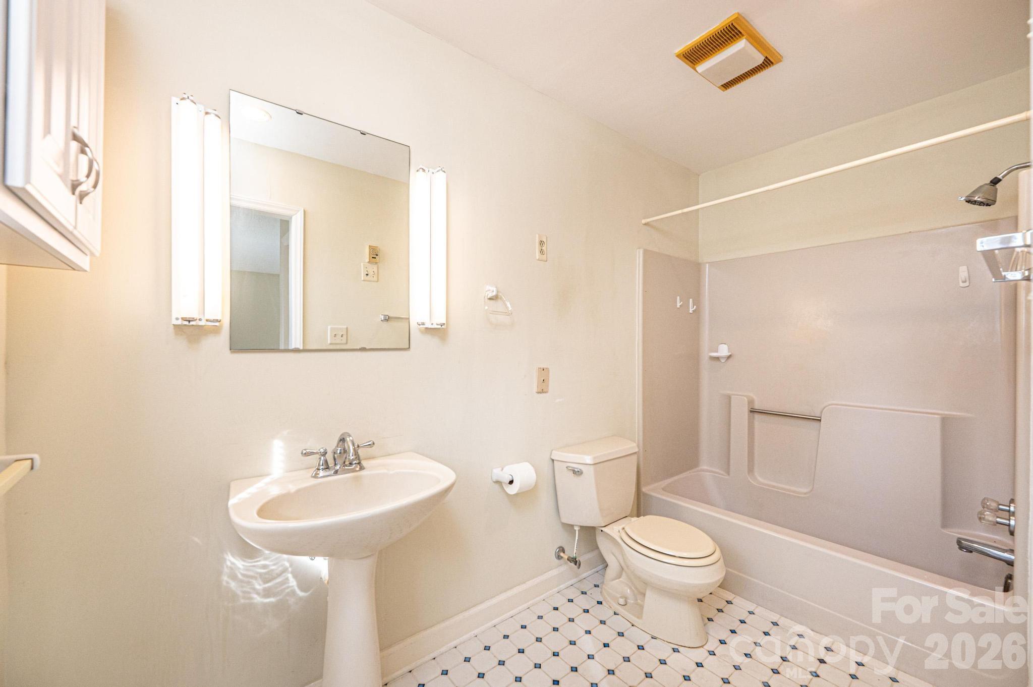 240 Goshen Terrace Wilkesboro NC 28697