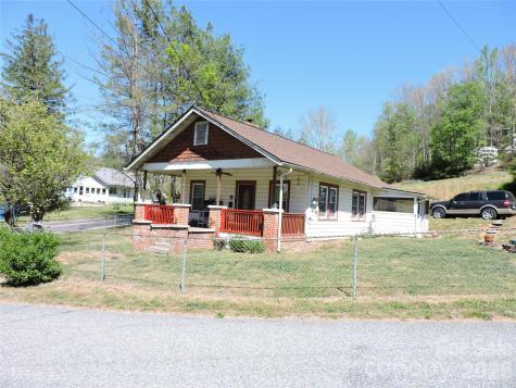 4 Carter Road Weaverville NC 28787