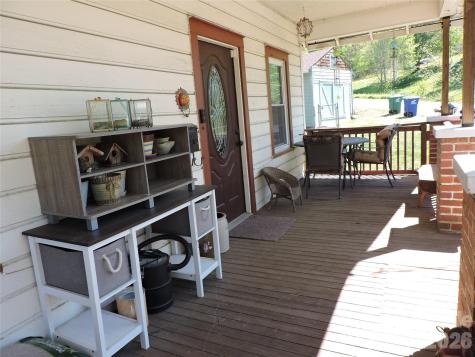 4 Carter Road Weaverville NC 28787