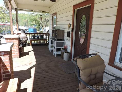 4 Carter Road Weaverville NC 28787