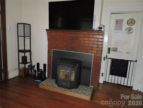 4 Carter Road Weaverville NC 28787