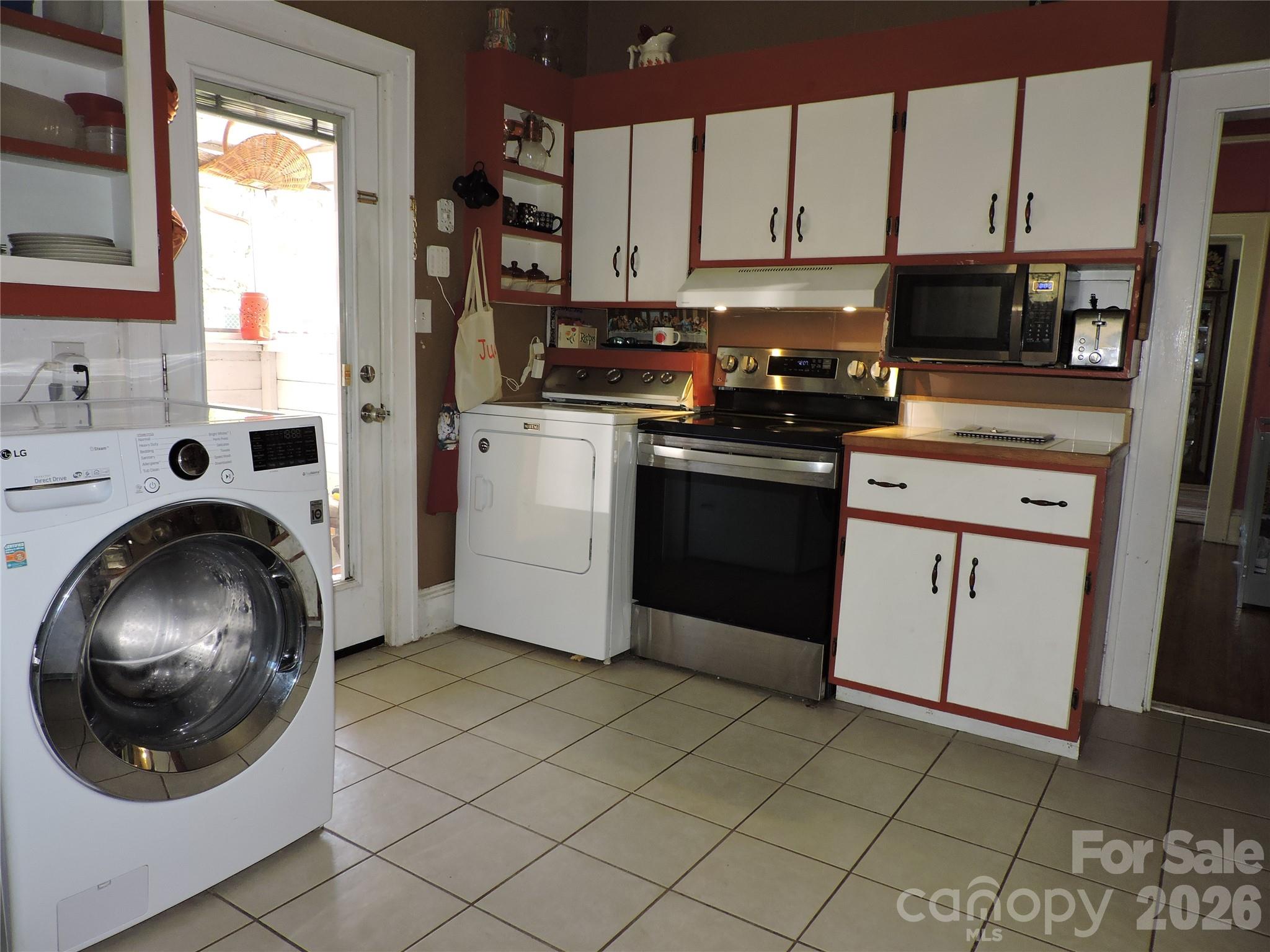 4 Carter Road Weaverville NC 28787