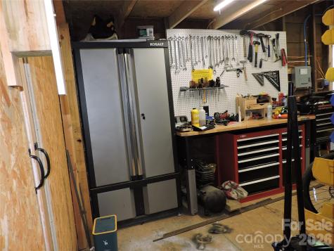 4 Carter Road Weaverville NC 28787