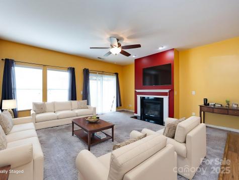 1822 Charbray Lane Charlotte NC 28213