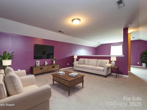 1822 Charbray Lane Charlotte NC 28213