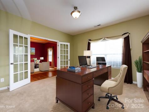 1822 Charbray Lane Charlotte NC 28213