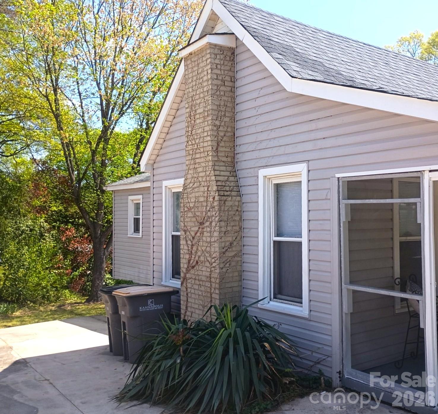 707 Oakshade Avenue Kannapolis NC 28083