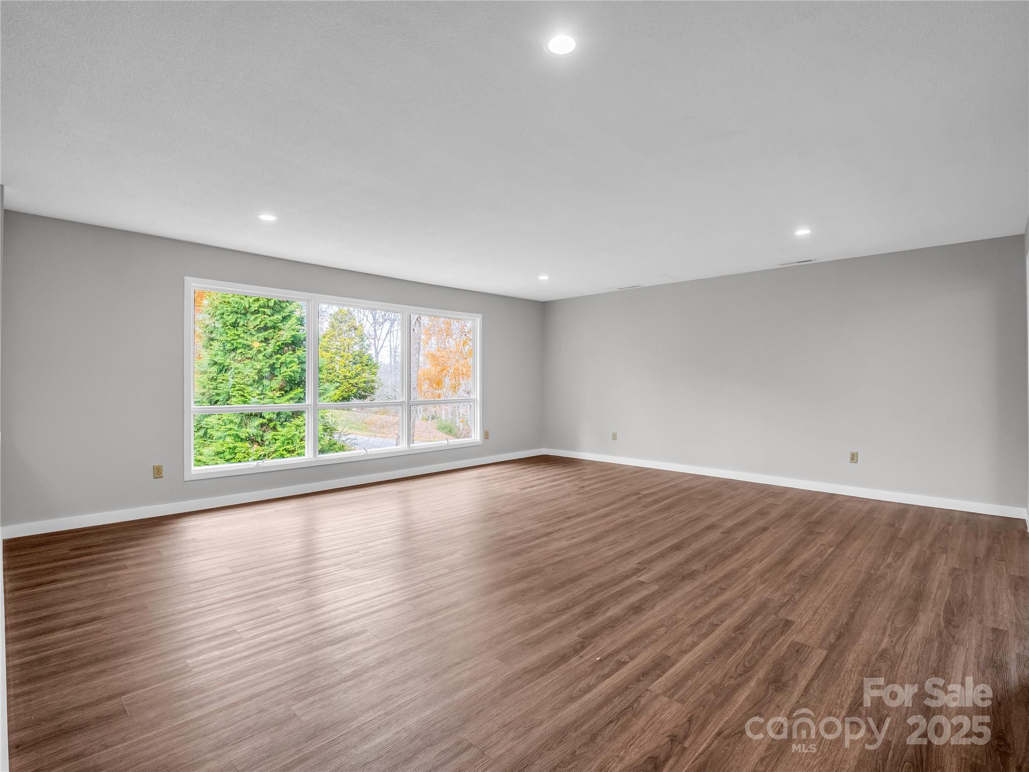 35 Fieldcrest Circle Asheville NC 28806