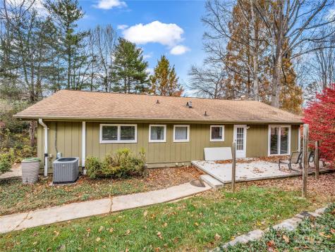 35 Fieldcrest Circle Asheville NC 28806