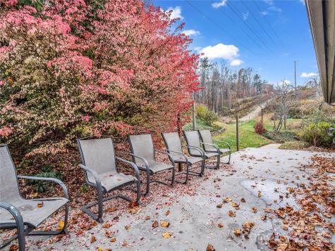 35 Fieldcrest Circle Asheville NC 28806