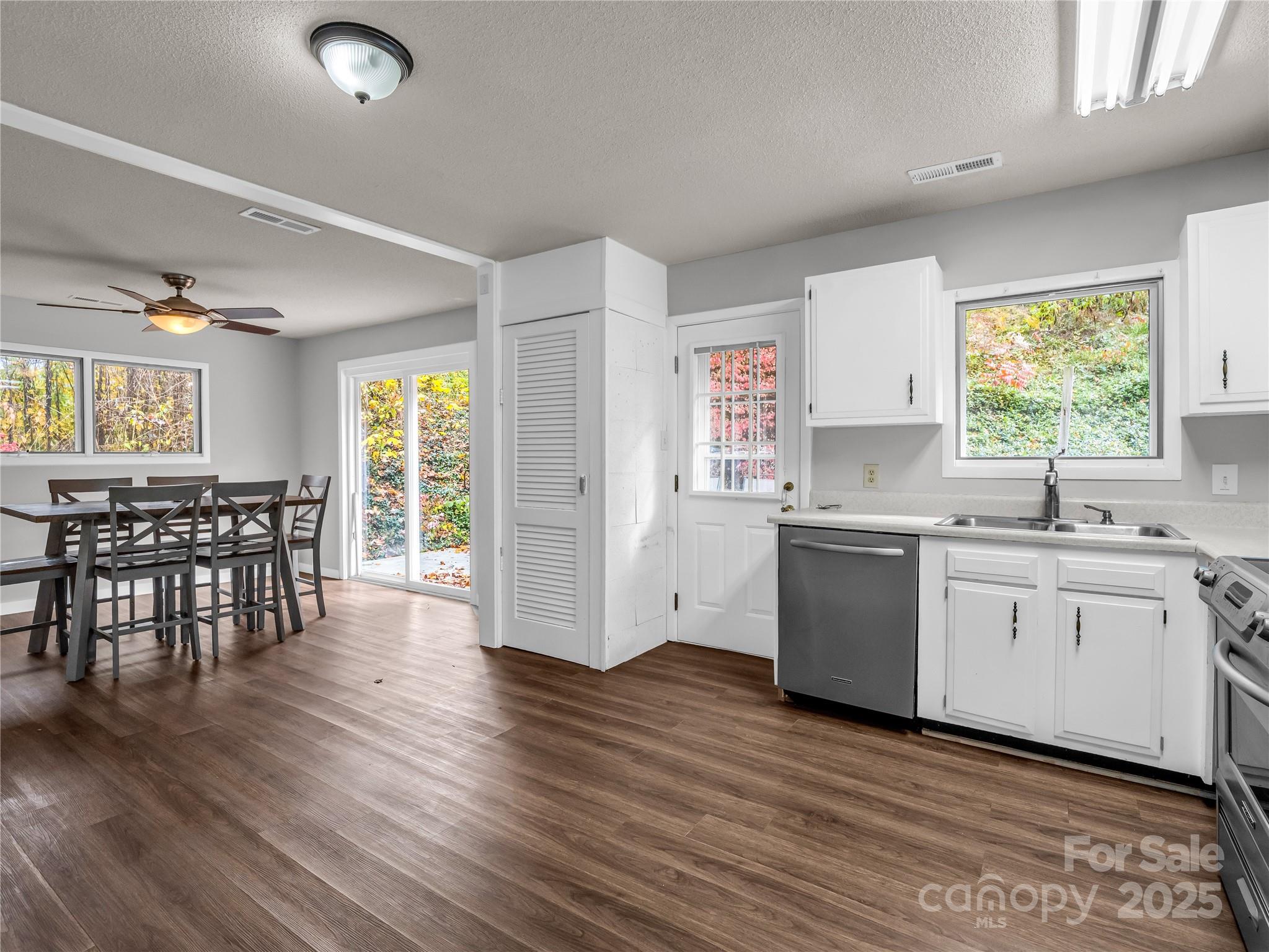 35 Fieldcrest Circle Asheville NC 28806